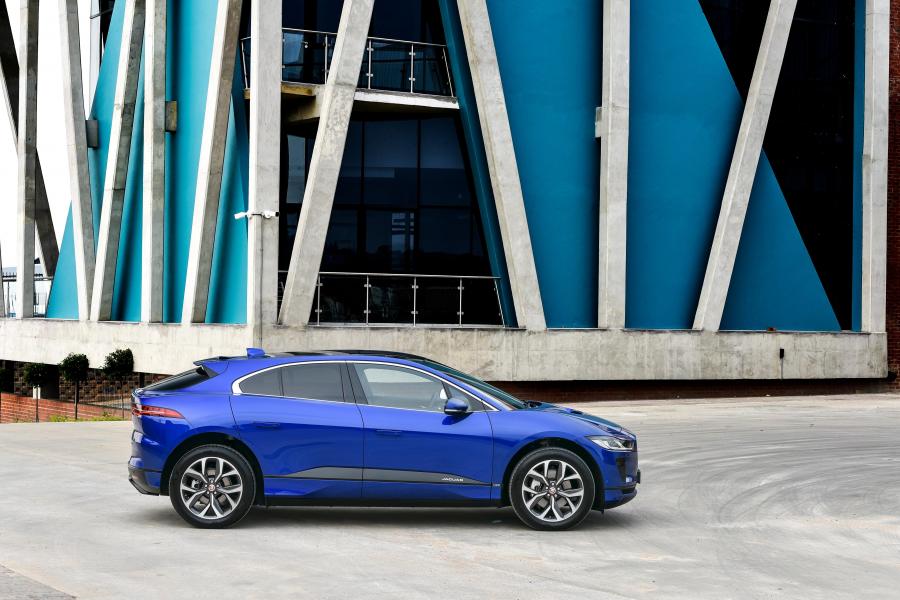  Jaguar I-Pace EV400 AWD HSE 2019 года  (ZA) (фото 33 из 47)